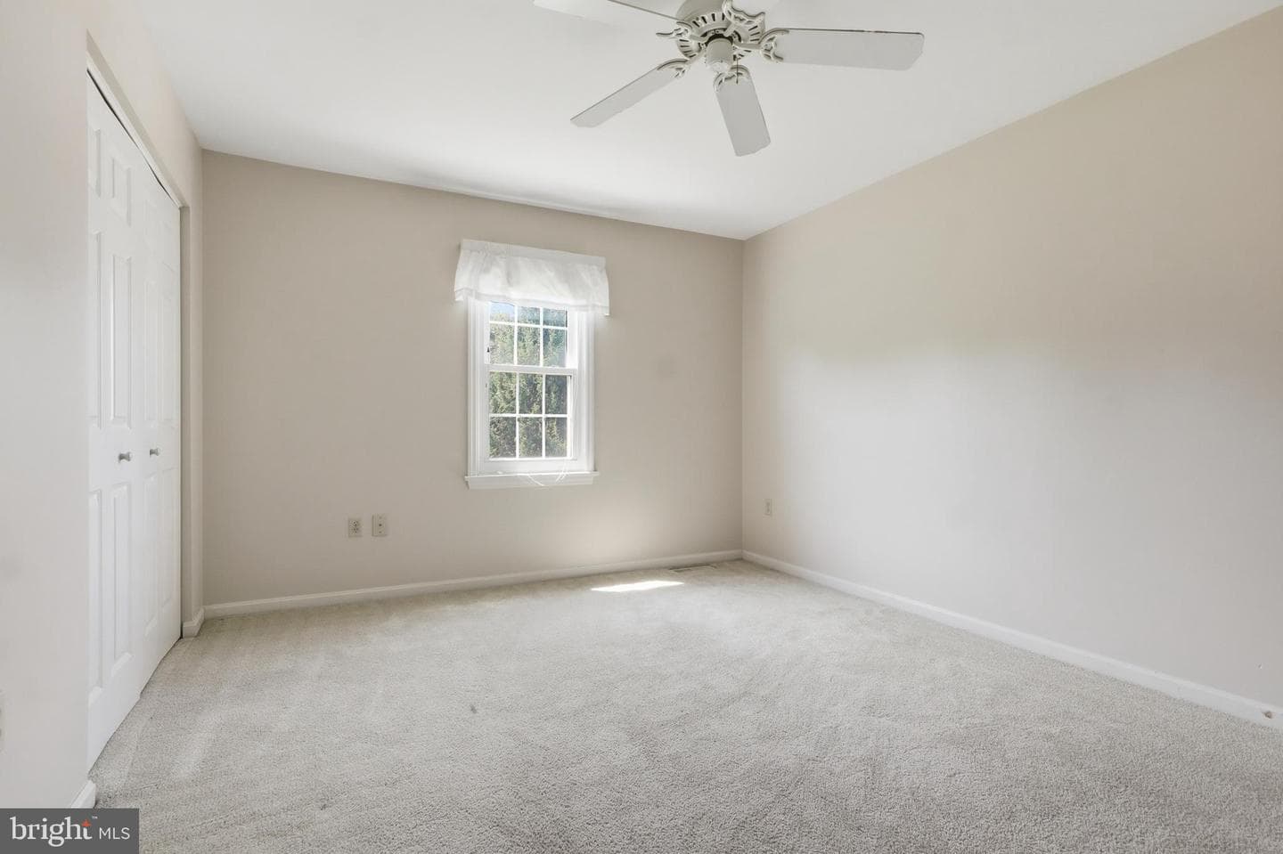 1240 Futurity Drive photo 22