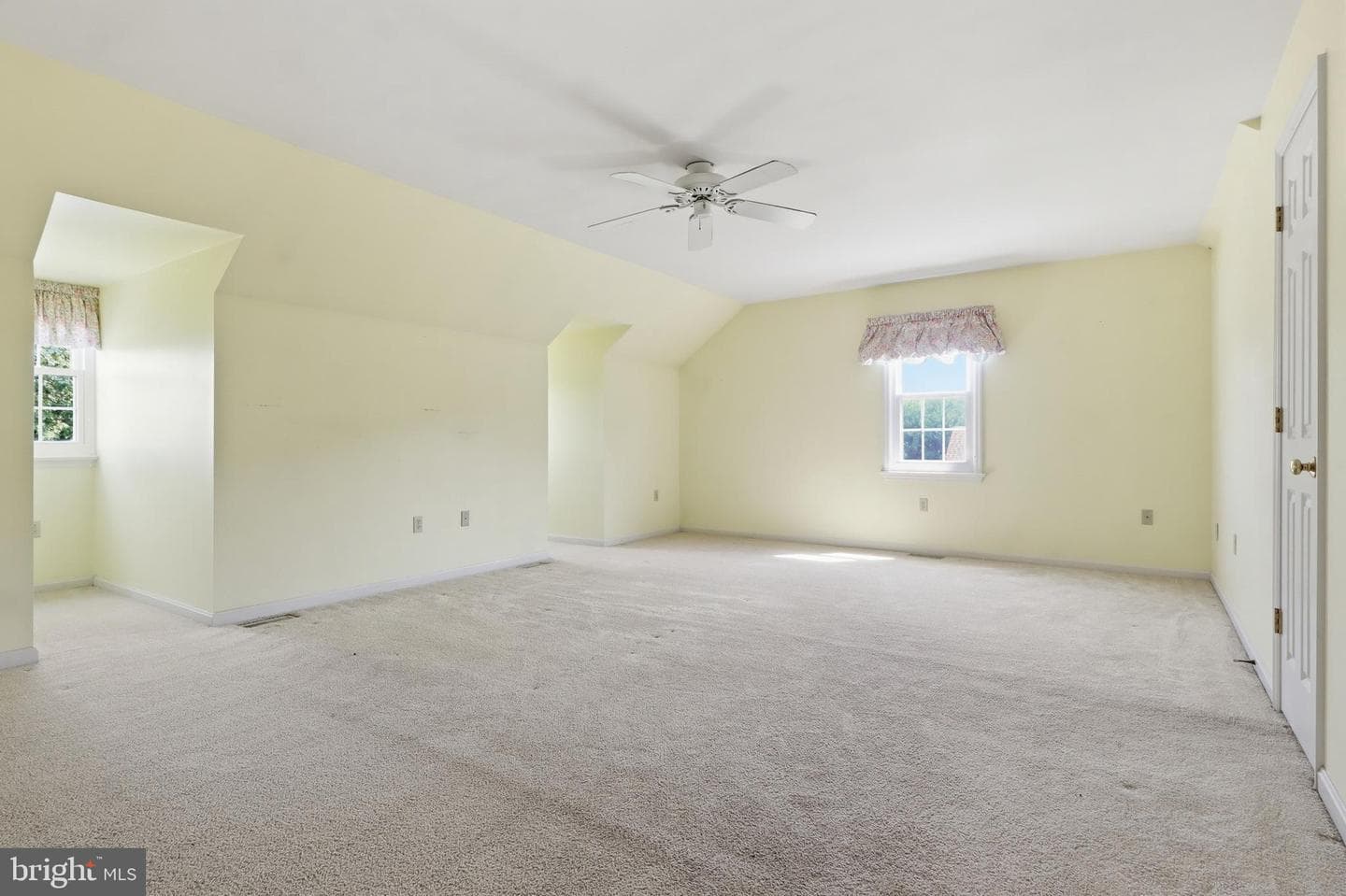 1240 Futurity Drive photo 30