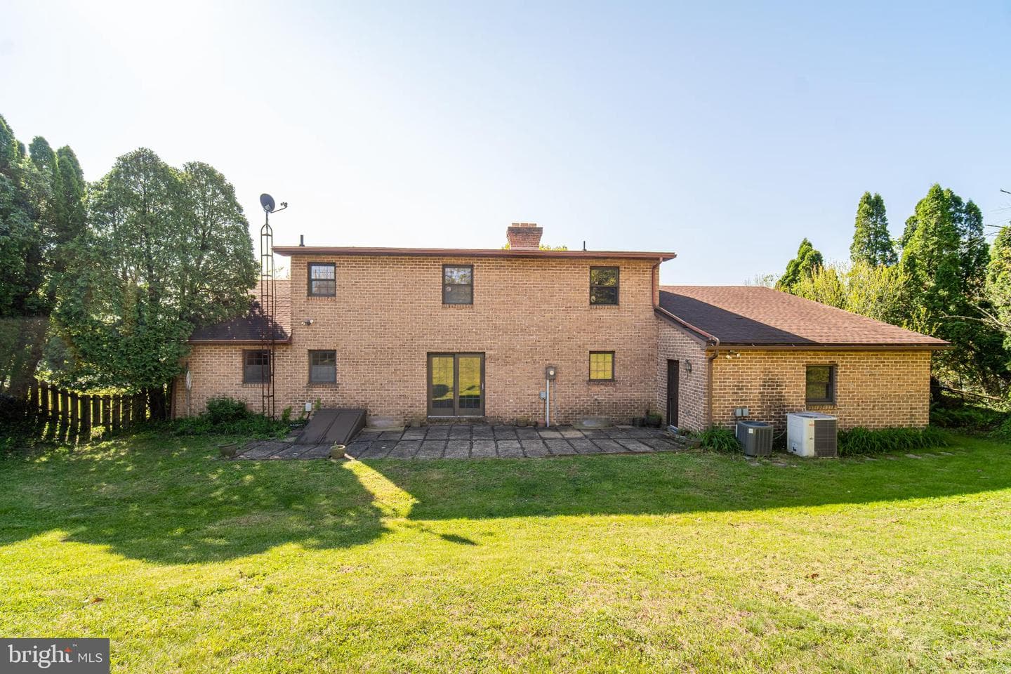 2020 Alcott Road photo 8
