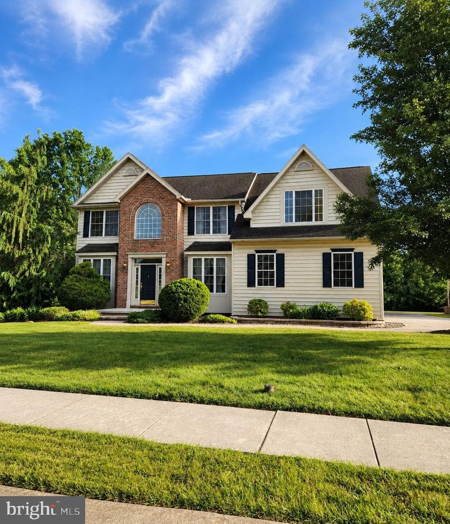 6 Andrew Court
