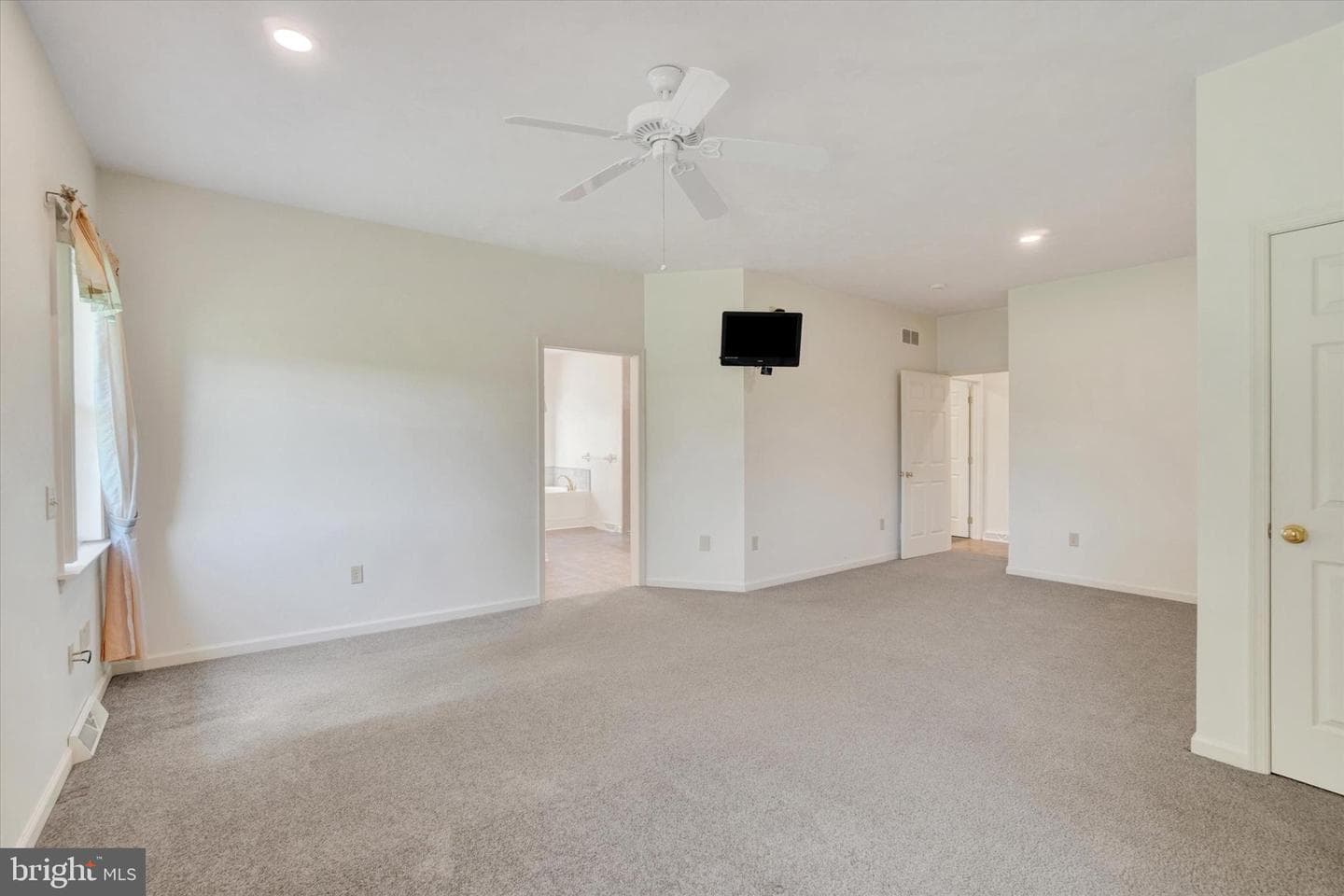 4192 Evergreen Rd photo 27