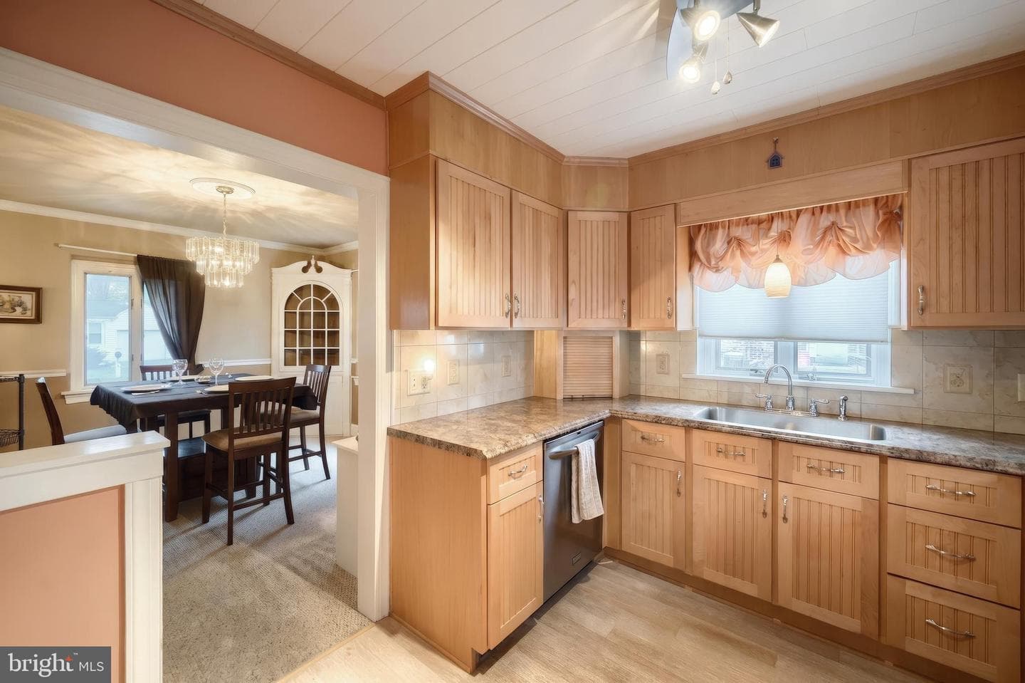 824 Grandview Road photo 16