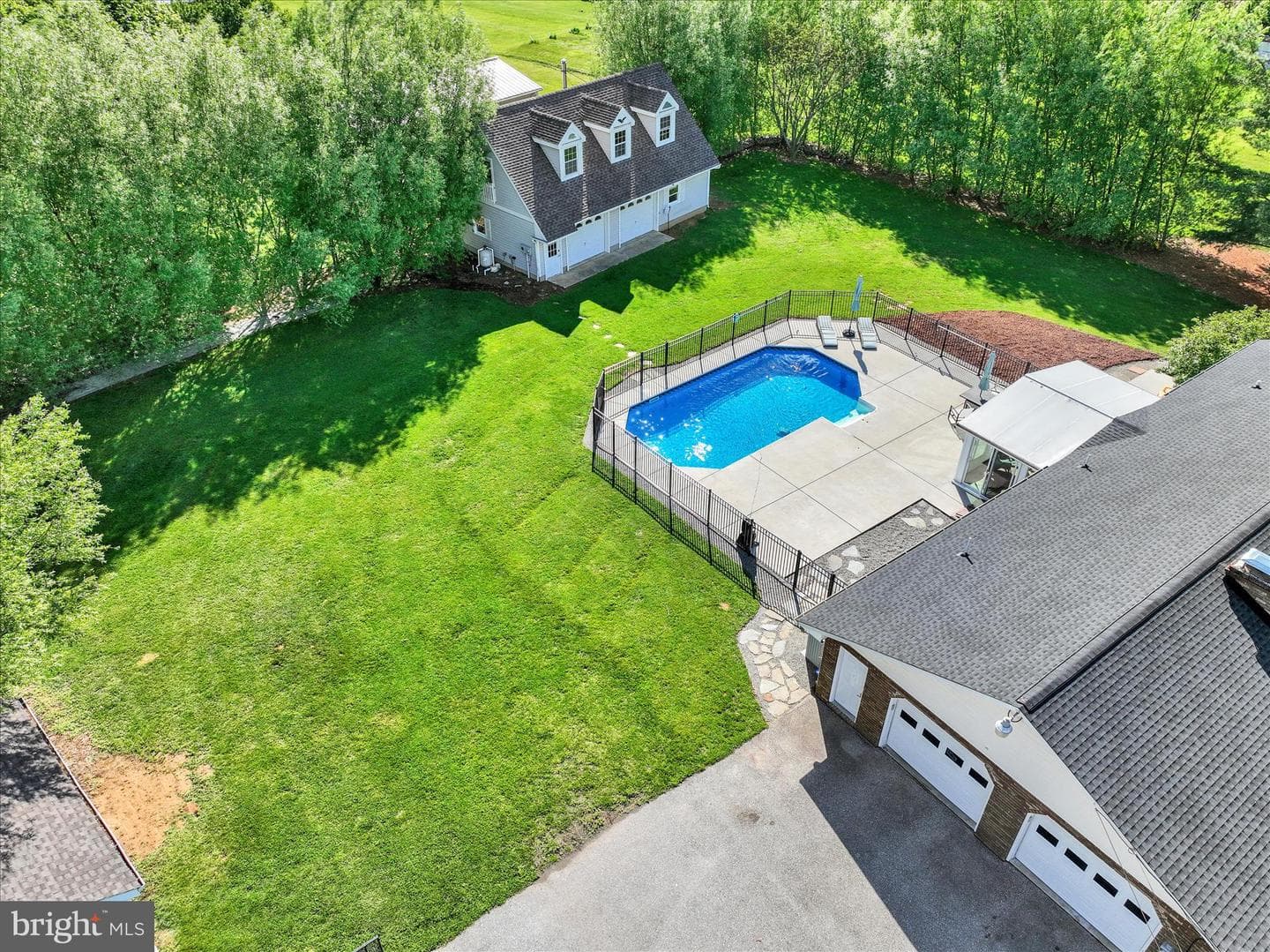 161 Keller Road photo 3