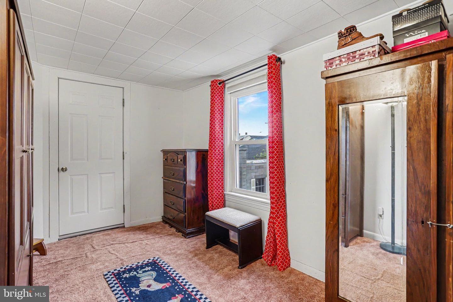 110 S Charles Street photo 17