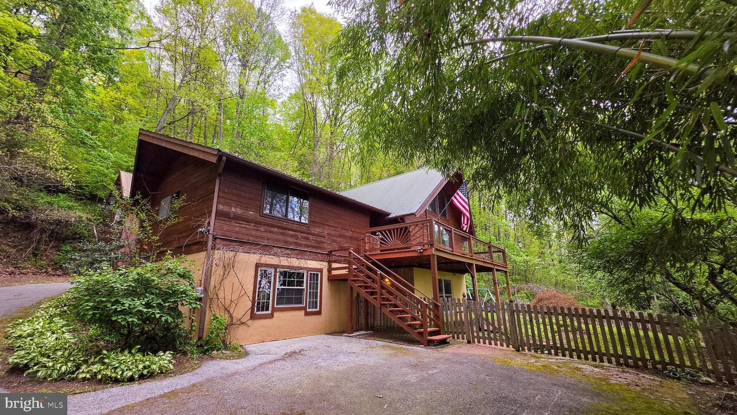 3548 Ridge Road photo 2