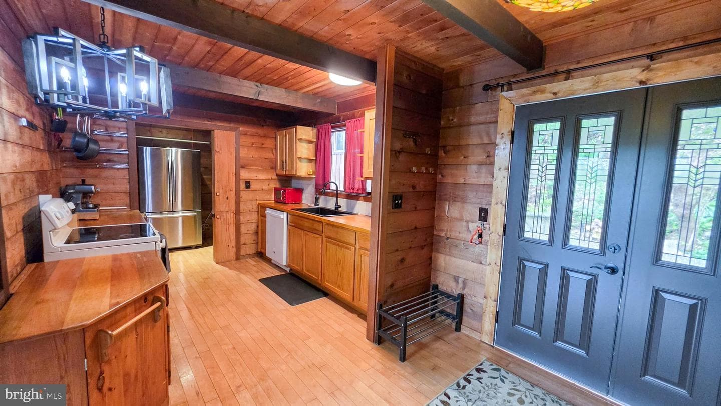 3548 Ridge Road photo 30