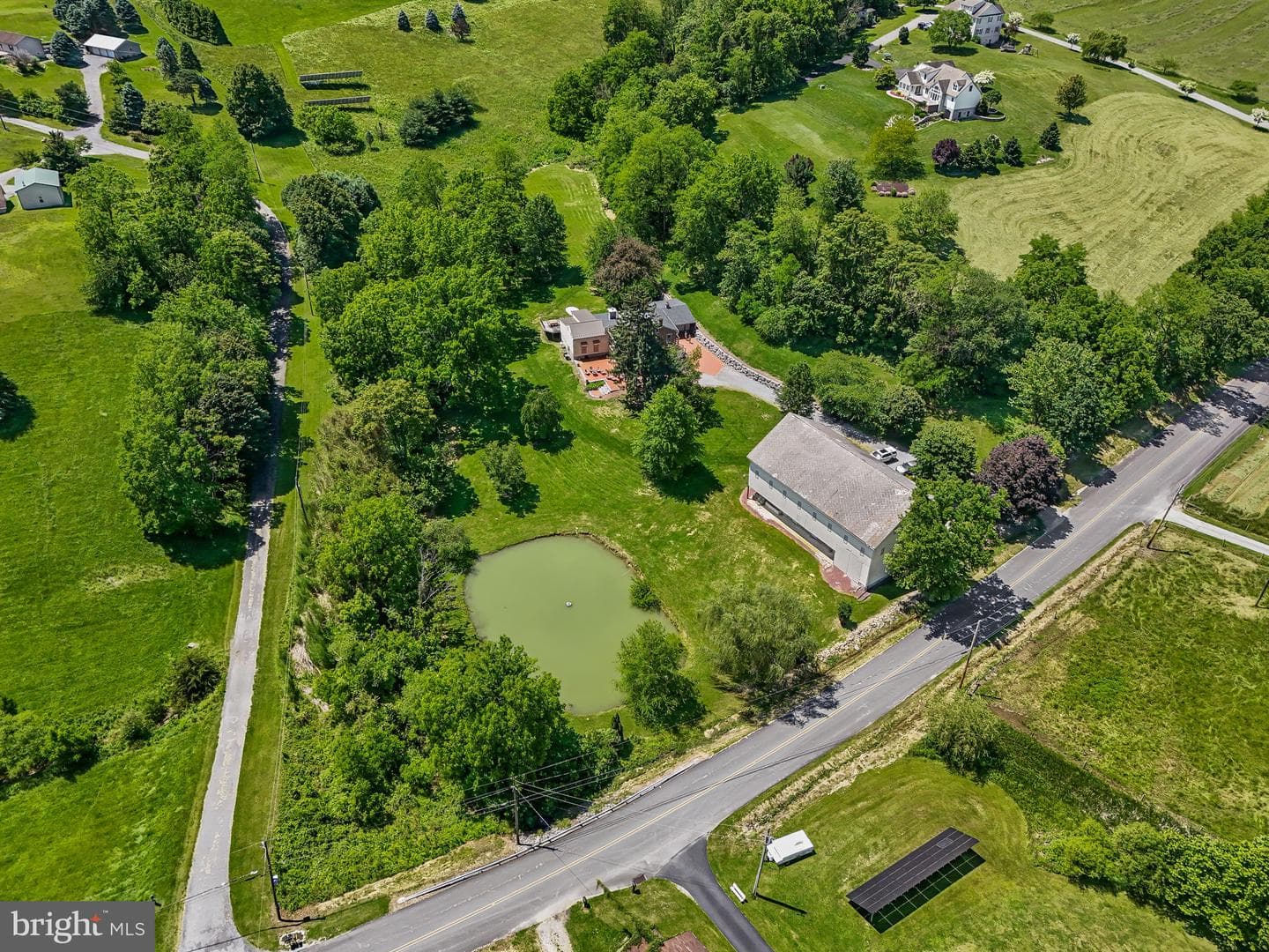 154 Calvary Church Road photo 4