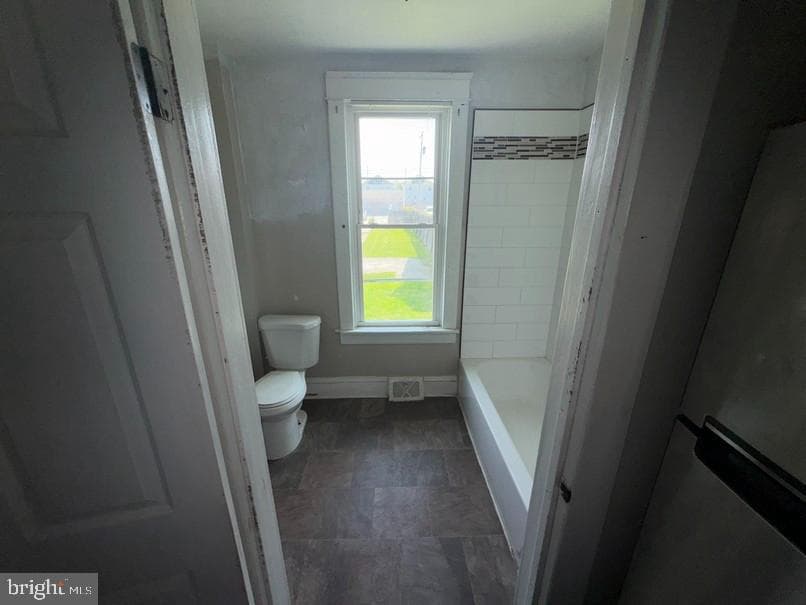 550 Baltimore Street photo 9