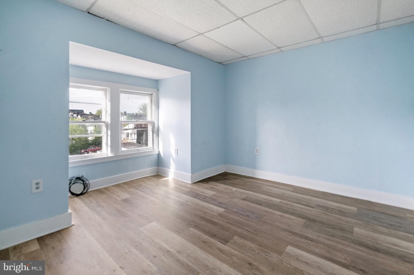 217 E King photo 7