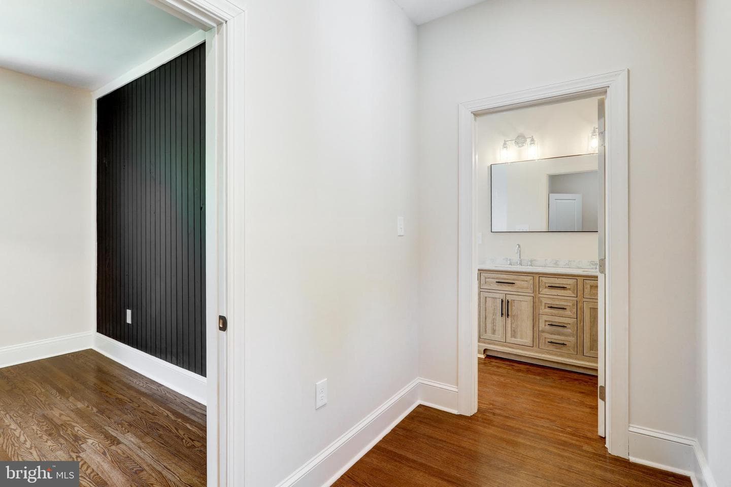2 N Landvale Street photo 37