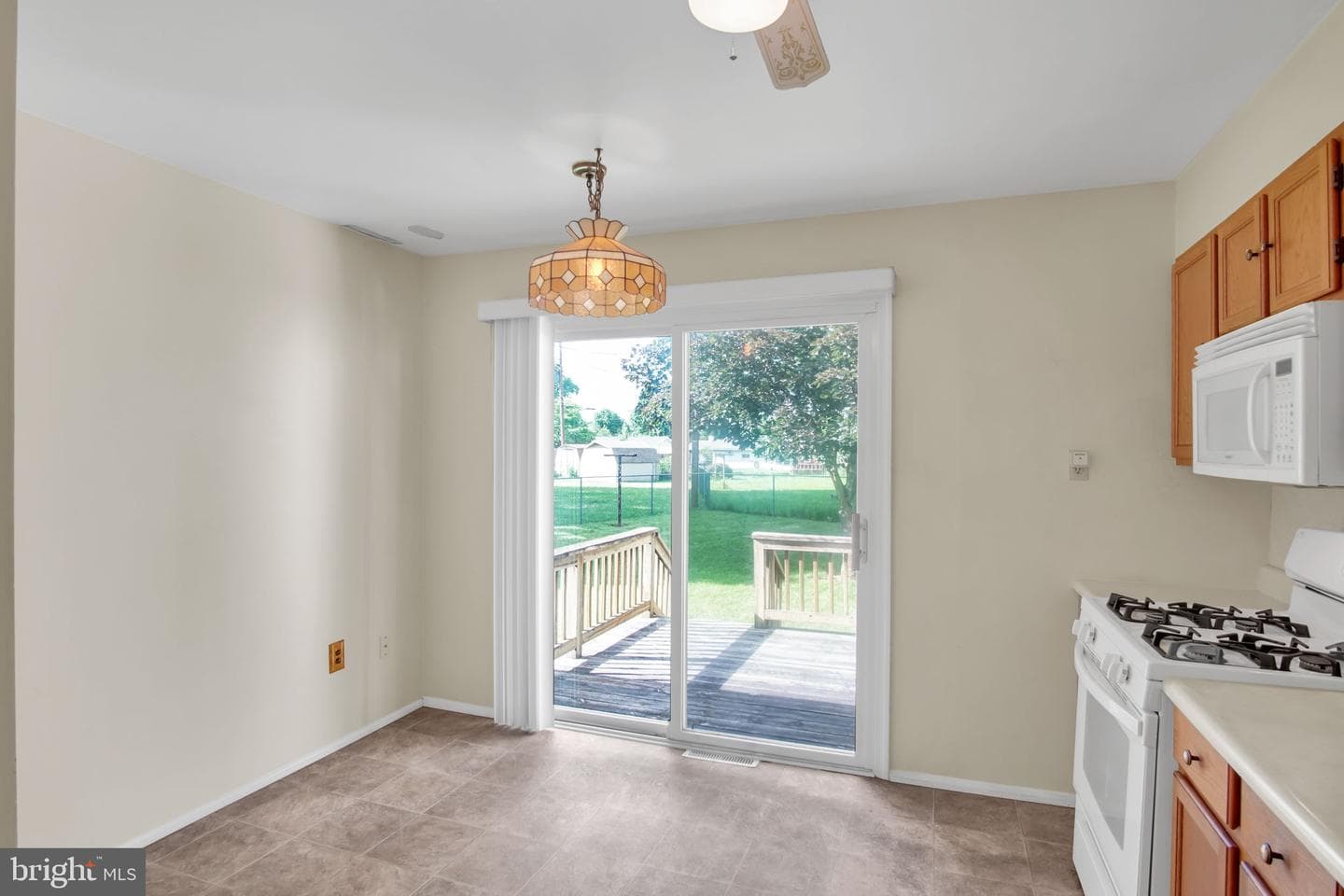 844 Gunnison Road photo 19