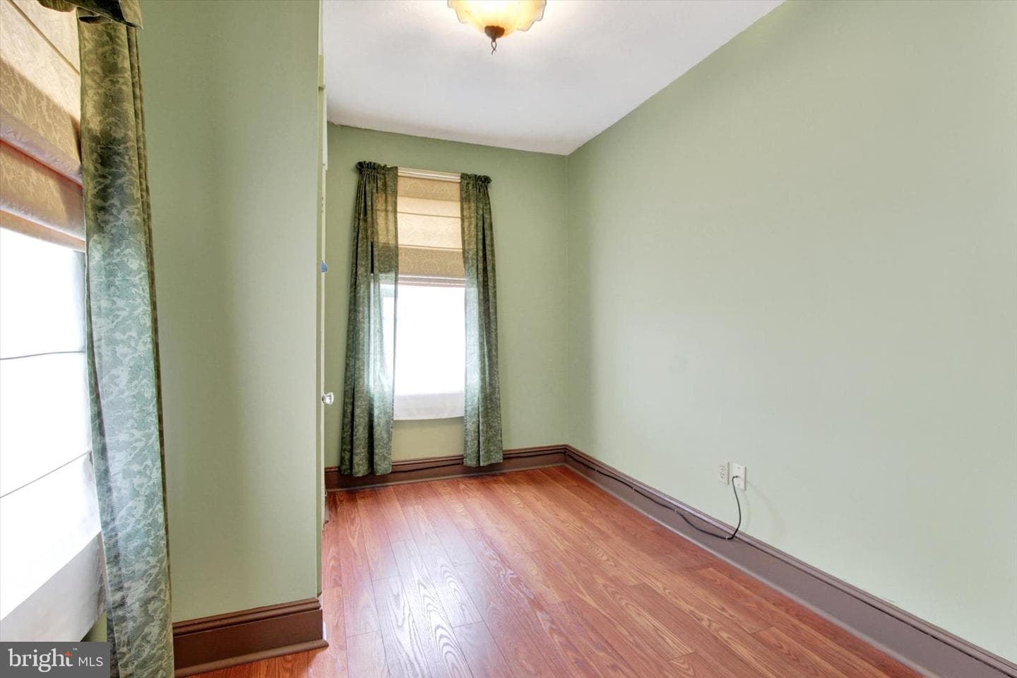 219 N Hartman Street photo 14