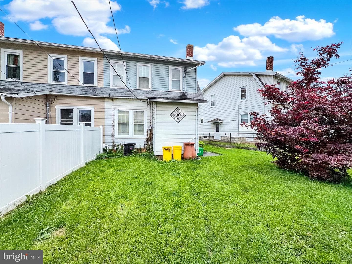219 N Hartman Street photo 17