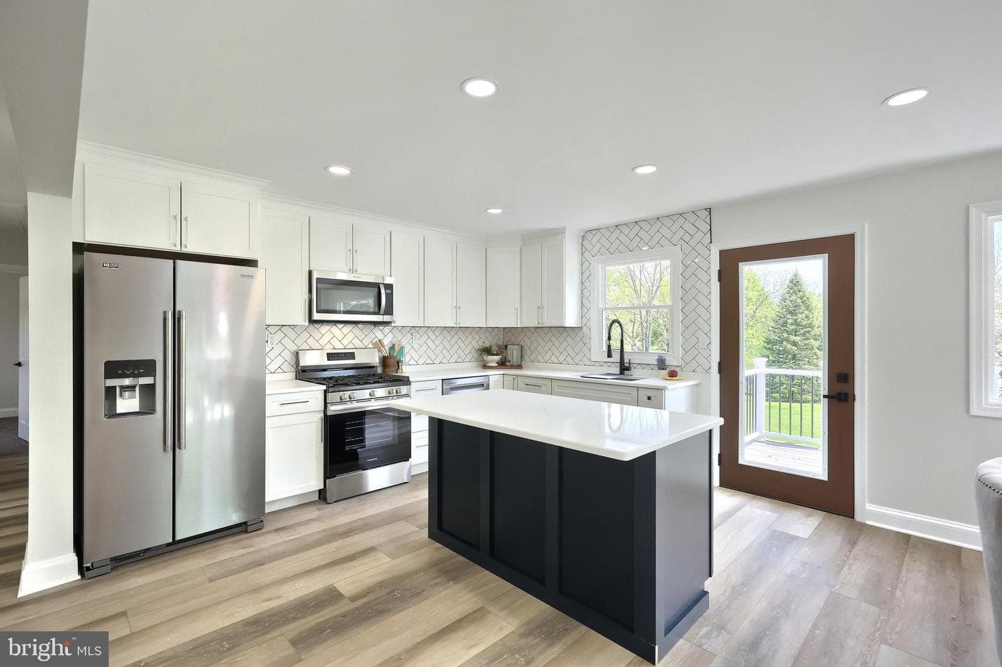 823 Baltimore Street photo 22