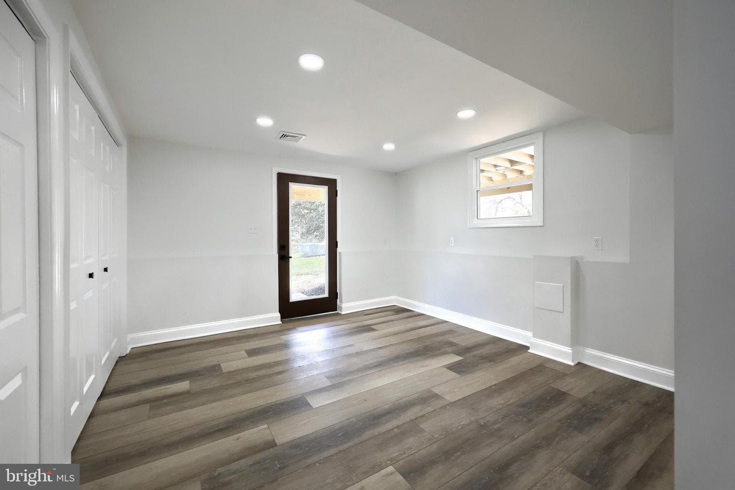 823 Baltimore Street photo 42