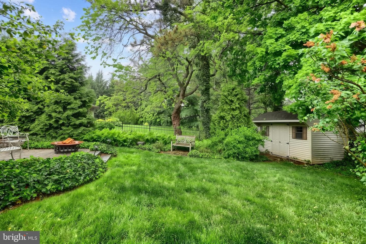 3220 Round Hill Road photo 10