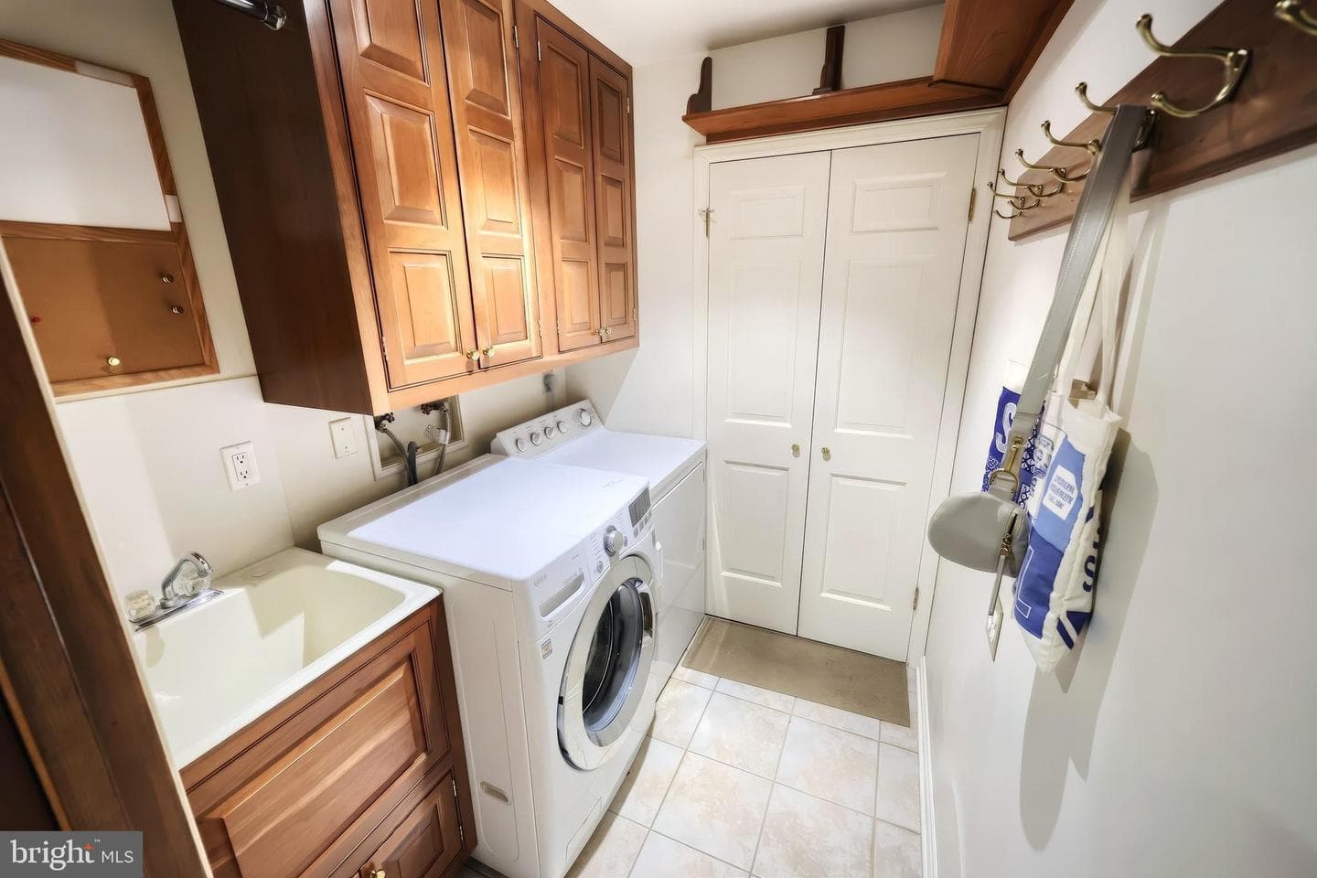 3220 Round Hill Road photo 29