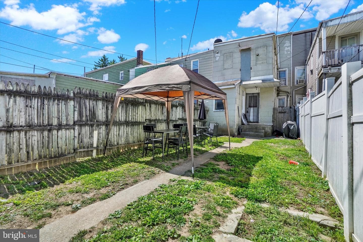607 N Hartley Street photo 21