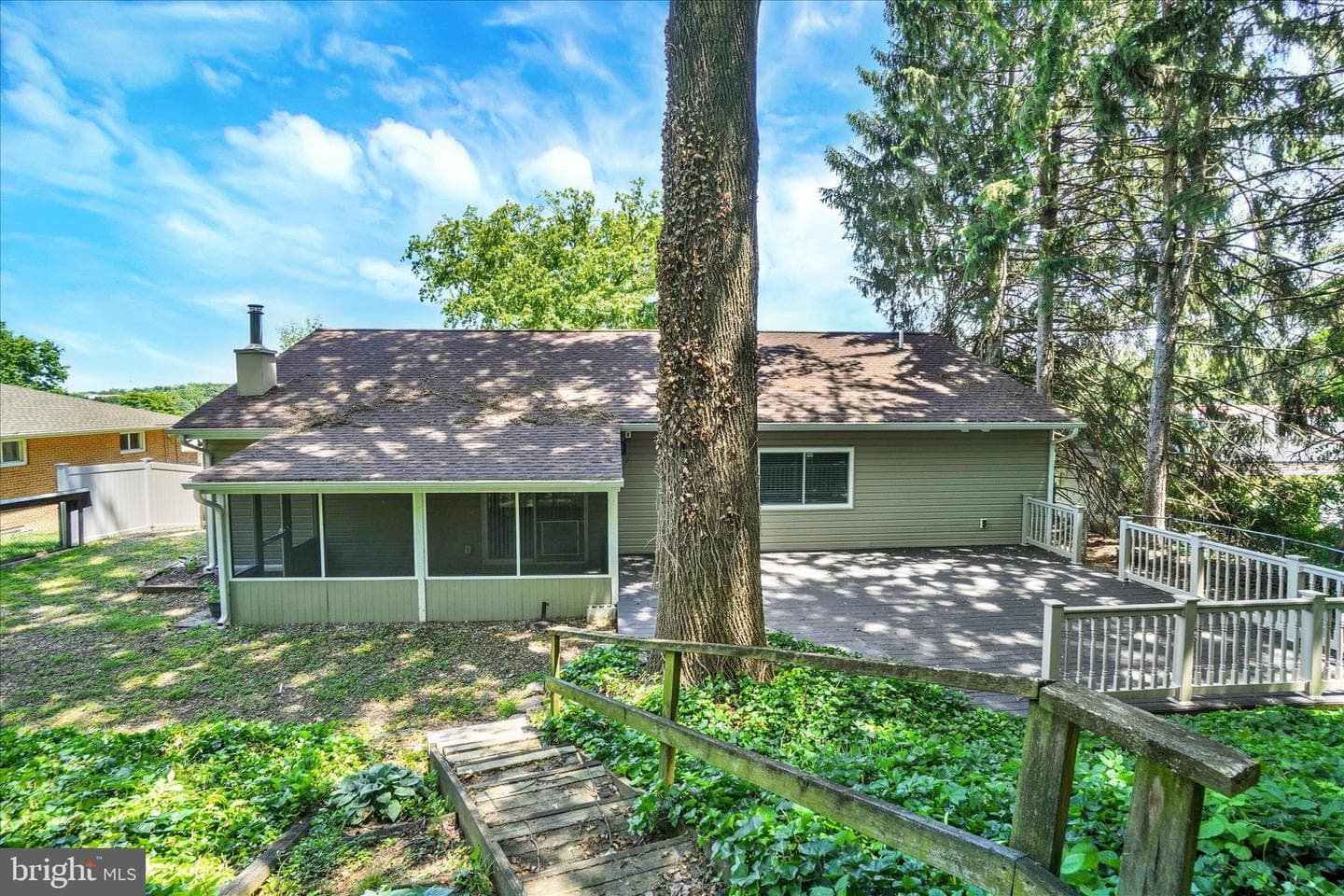 1542 Bonbar Road photo 28