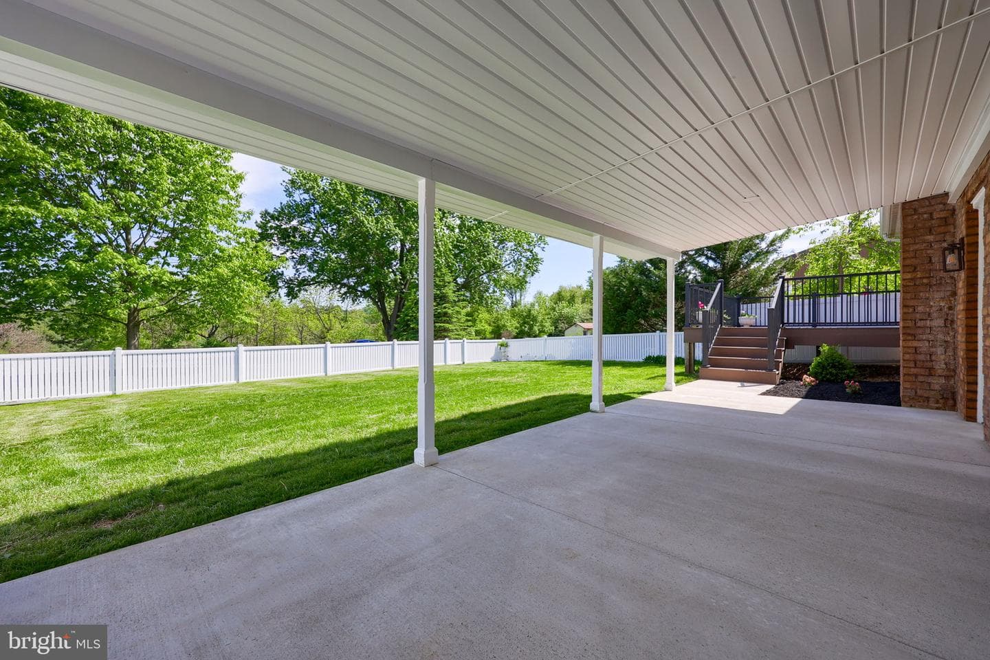 250 Nollyn Drive photo 31