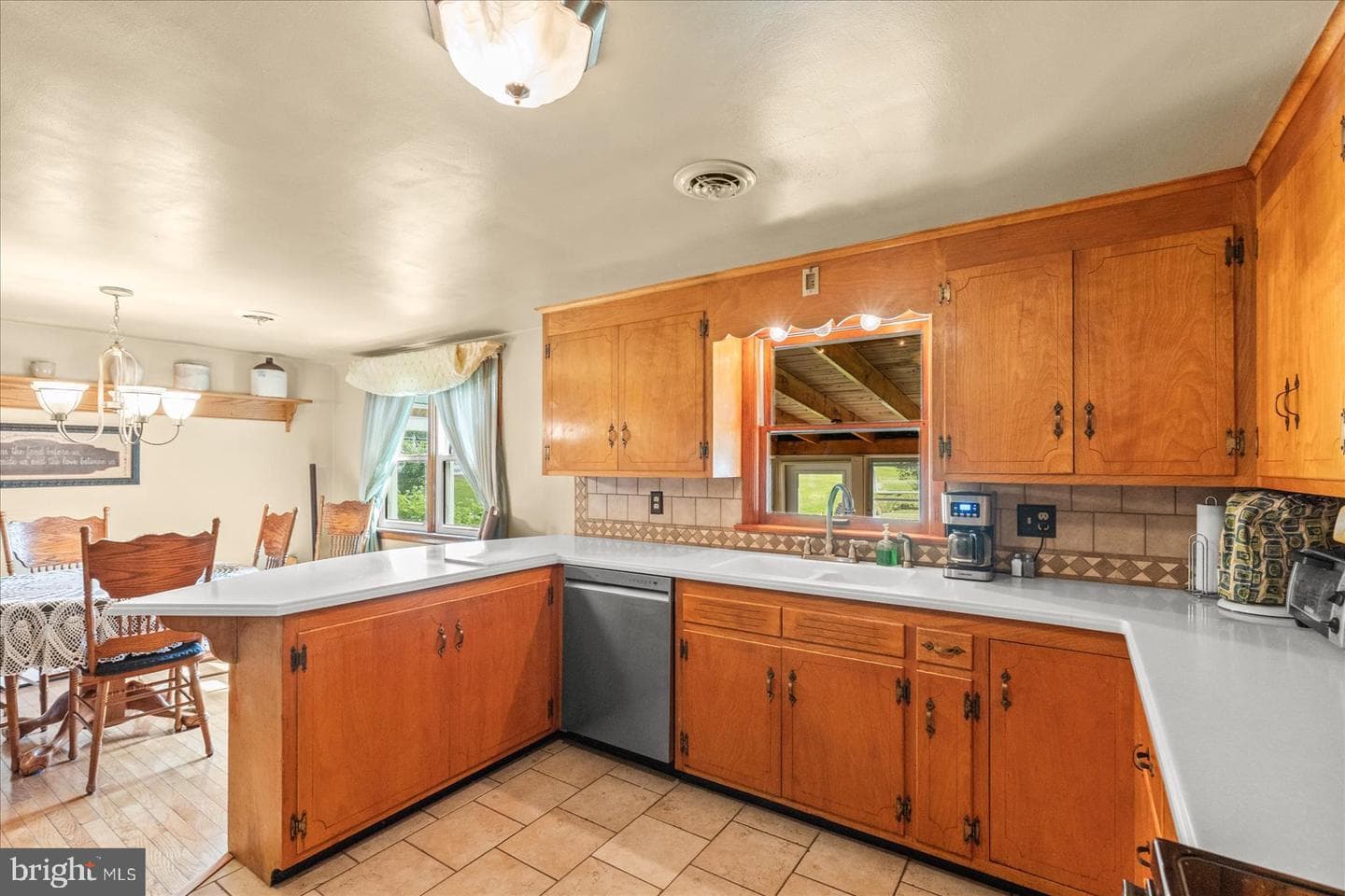 1021 High Street photo 11