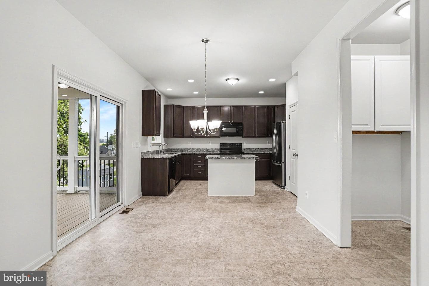 1003 Chestnut Street photo 5