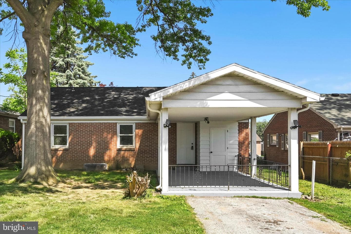 308 E Springettsbury photo 31