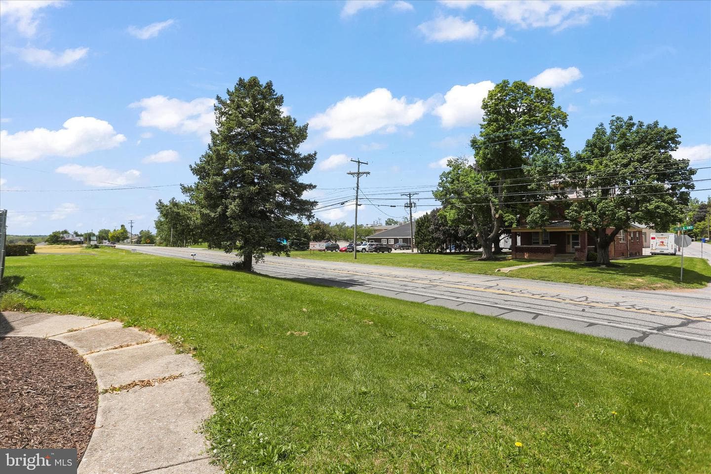 6 S Grant Road photo 7