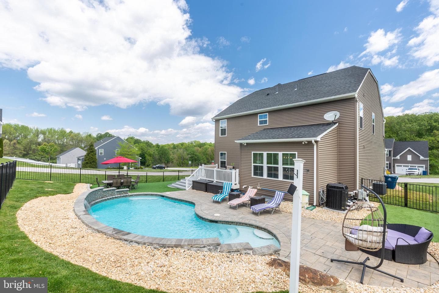 36 Rockdale Drive photo 46