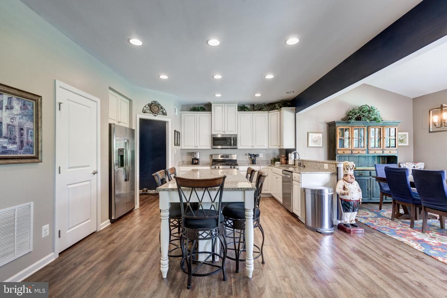 36 Rockdale Drive photo 7