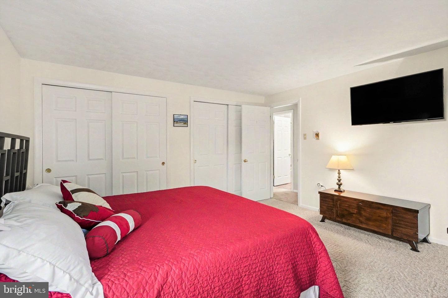 115 Emig Street photo 13