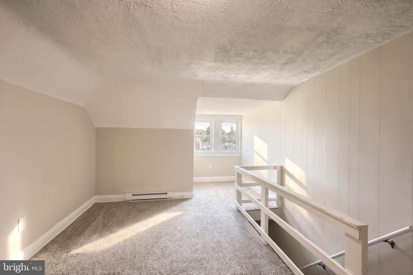 945 E Prospect Street photo 17