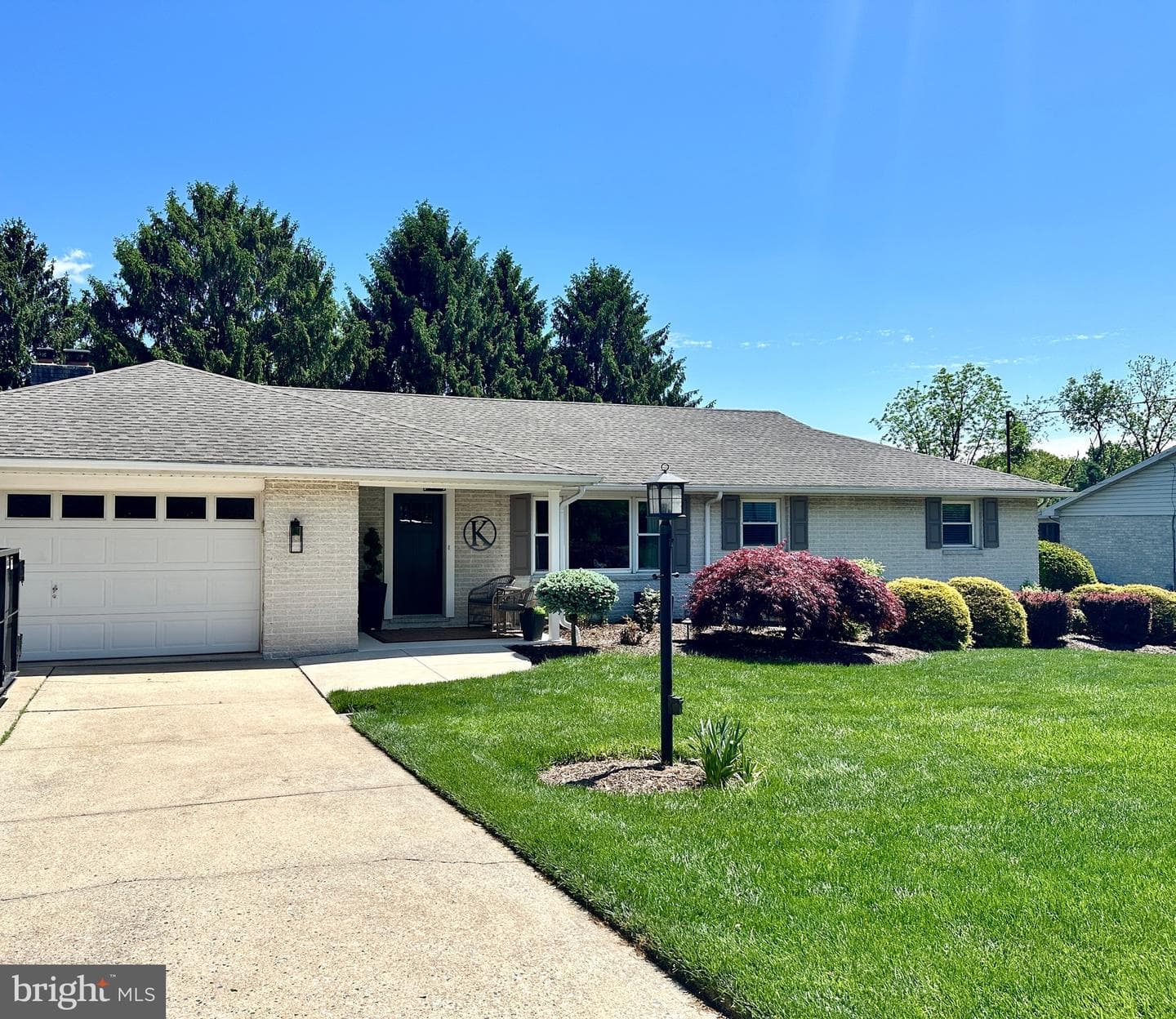 3126 Skylight Drive E photo 3