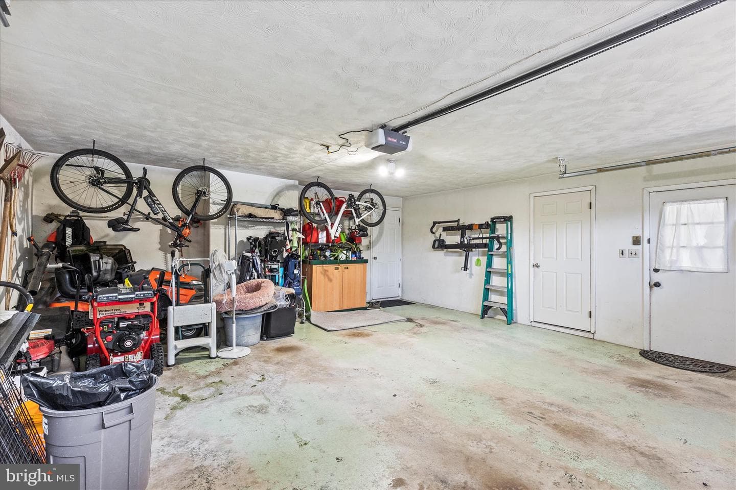 3126 Skylight Drive E photo 45