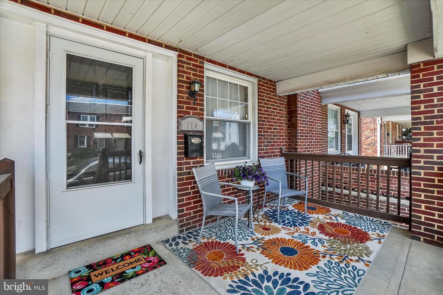 104 N Seward Street photo 5