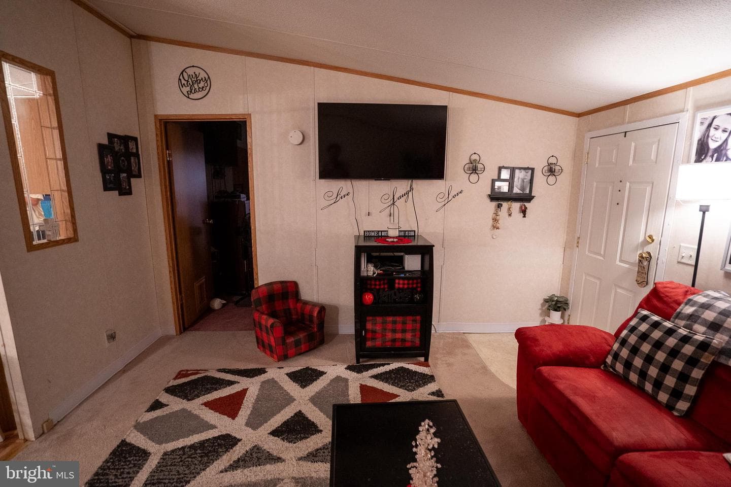 129 Mimosa Drive photo 7