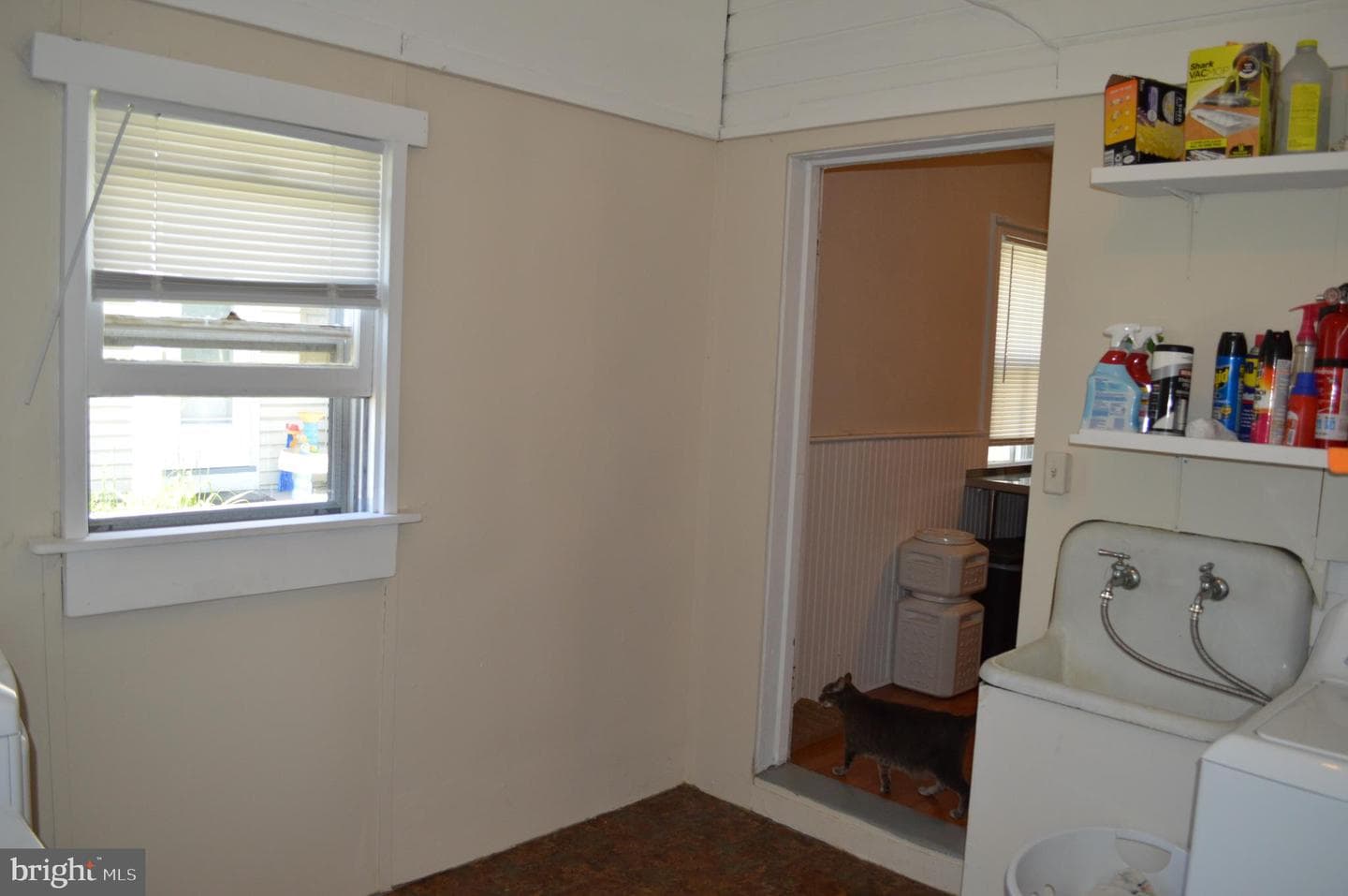 229 Locust Street photo 18