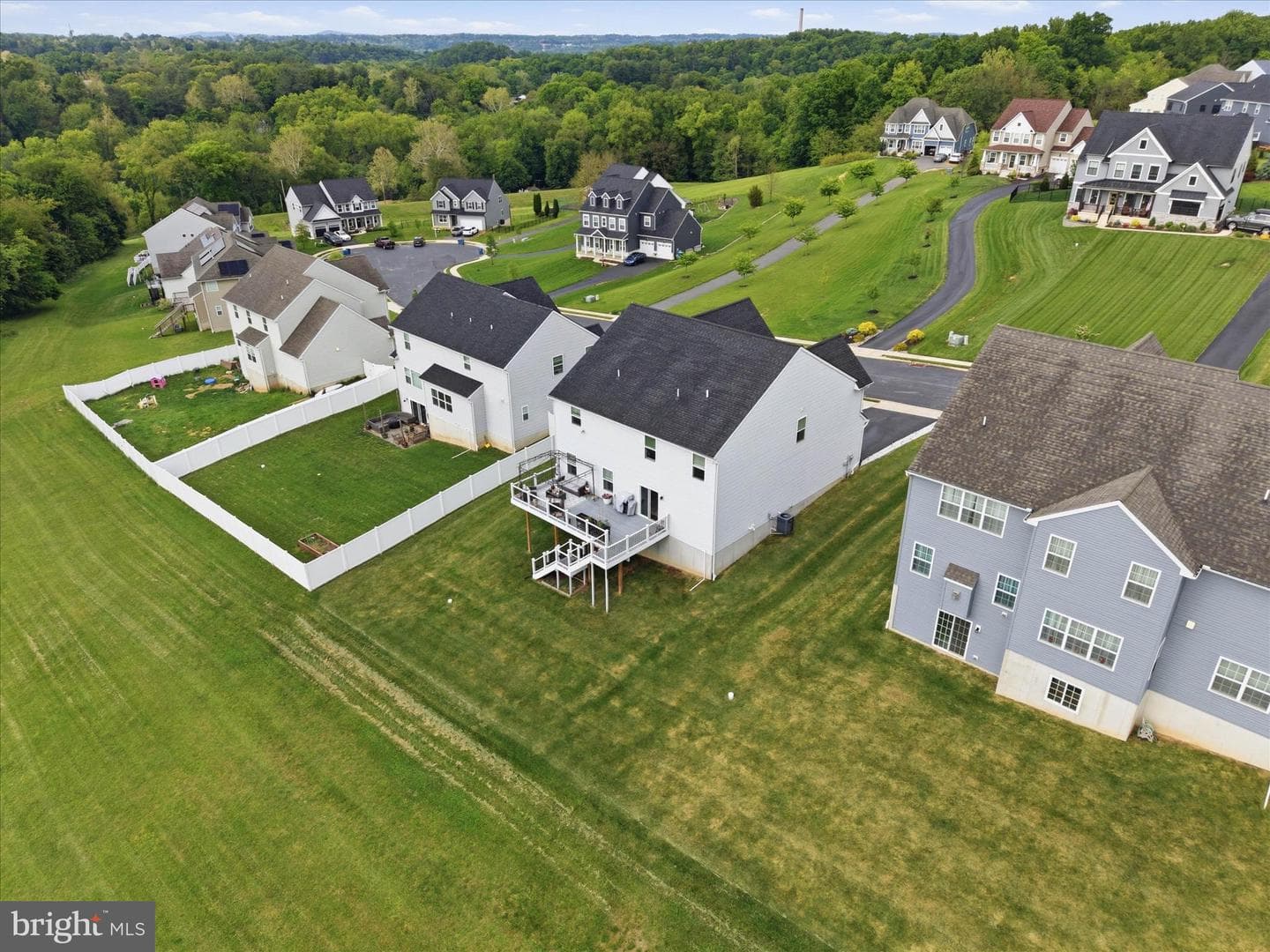 60 Blaine Drive photo 61