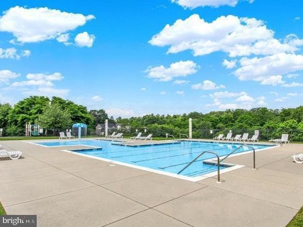 60 Blaine Drive photo 64