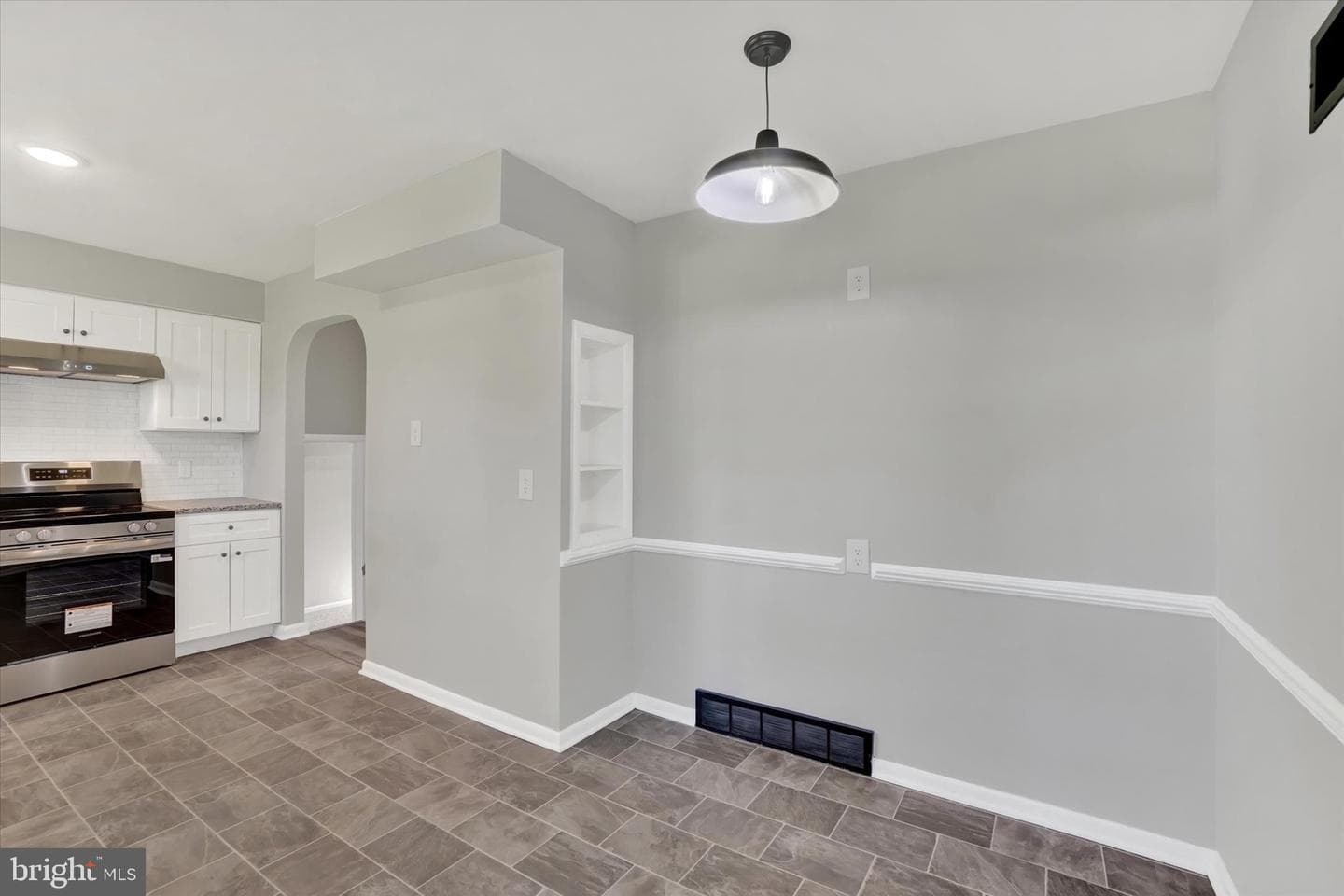 2330 Birch Road photo 11