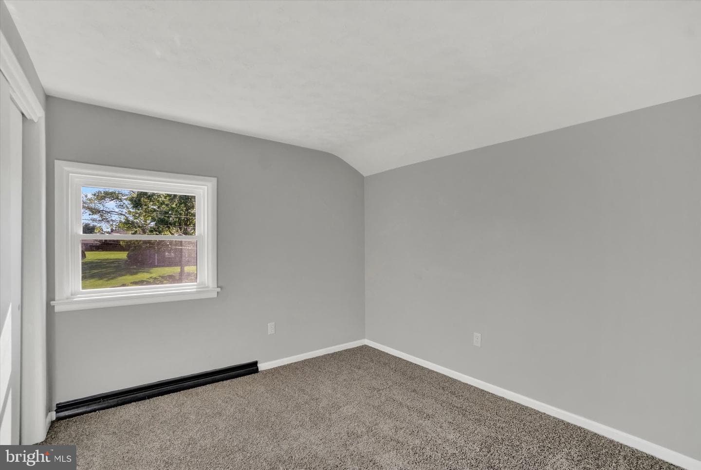 2330 Birch Road photo 16