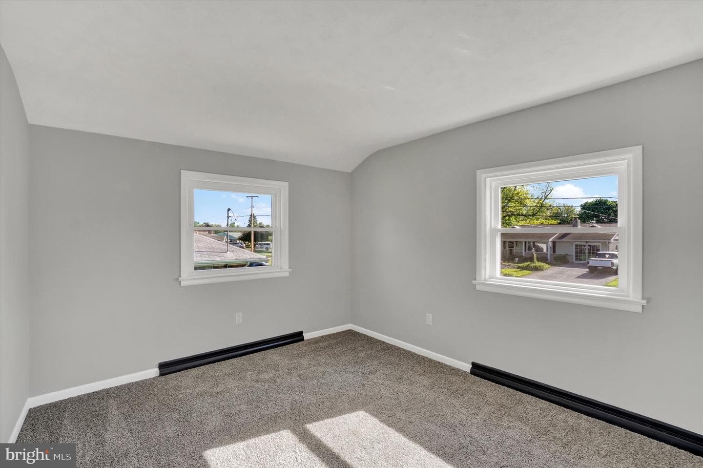 2330 Birch Road photo 17