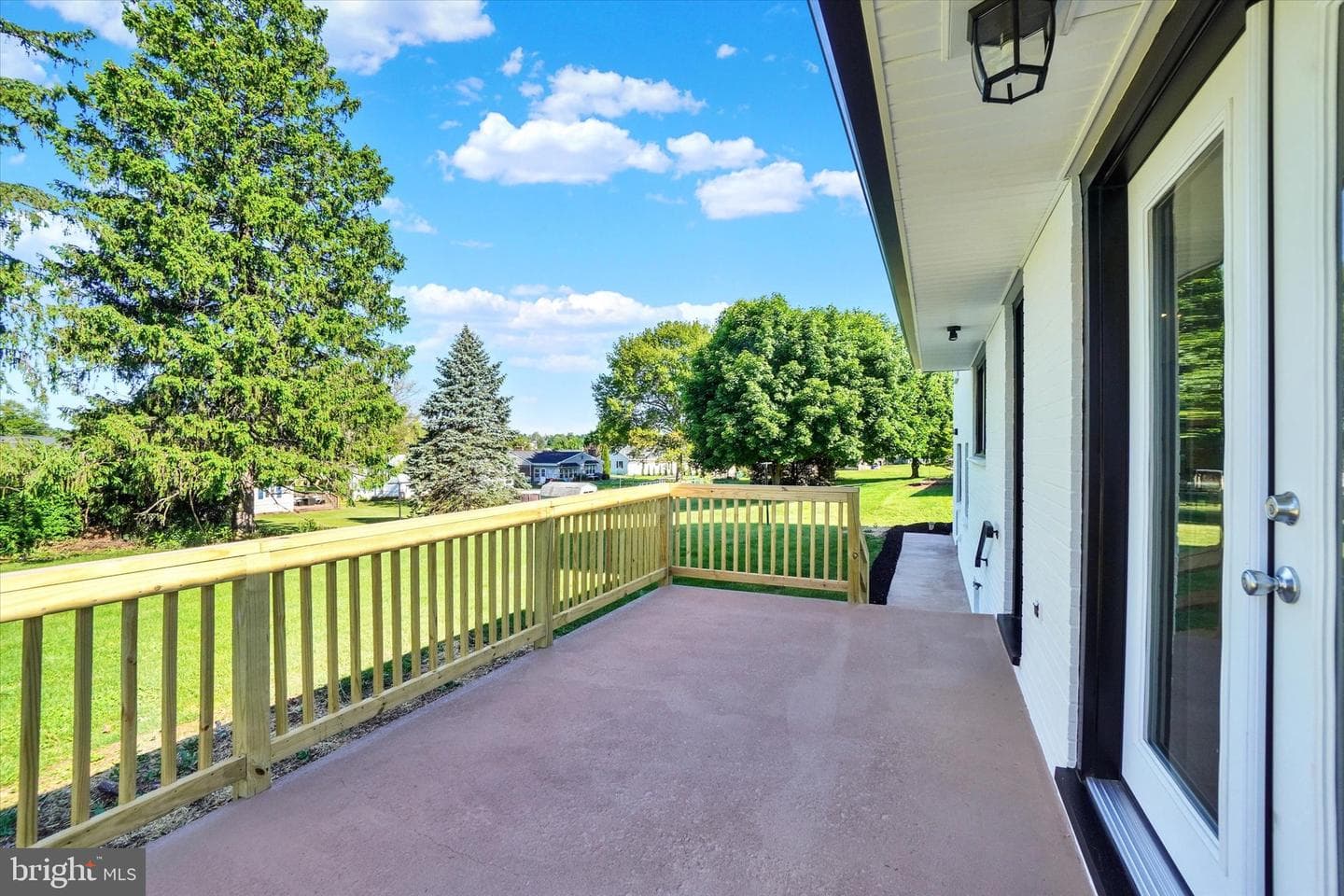 2330 Birch Road photo 25