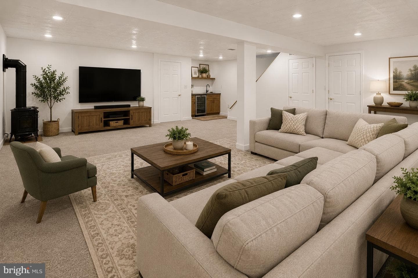 8 Mccleary Court photo 31