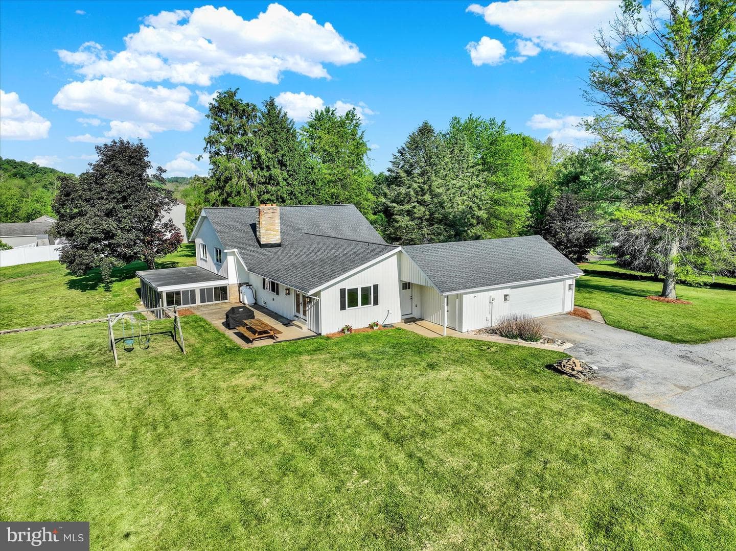 49 Willow Creek Road photo 50