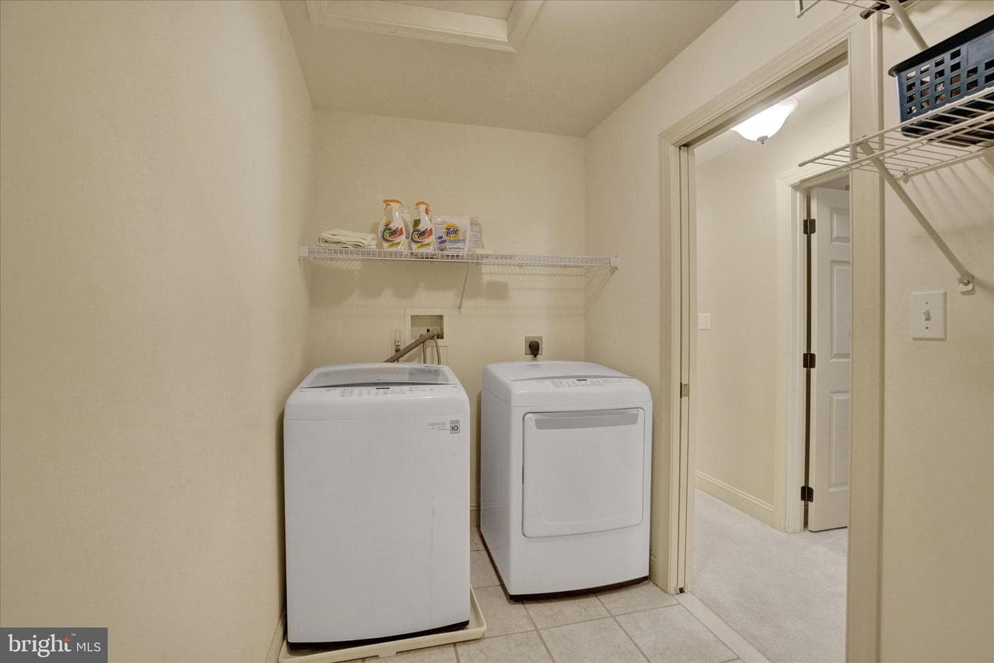 1770 Wyndham Drive photo 31