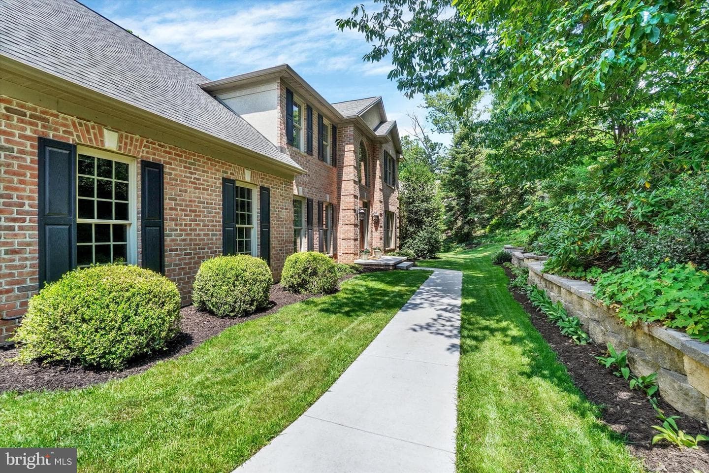 1770 Wyndham Drive photo 4