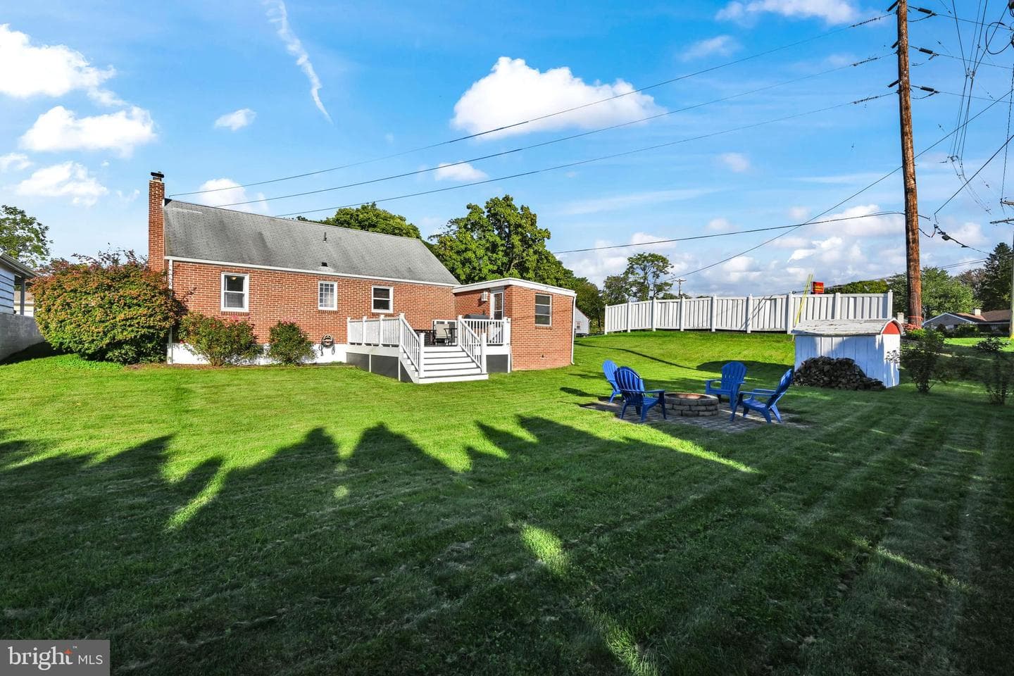 860 Hess Road photo 24