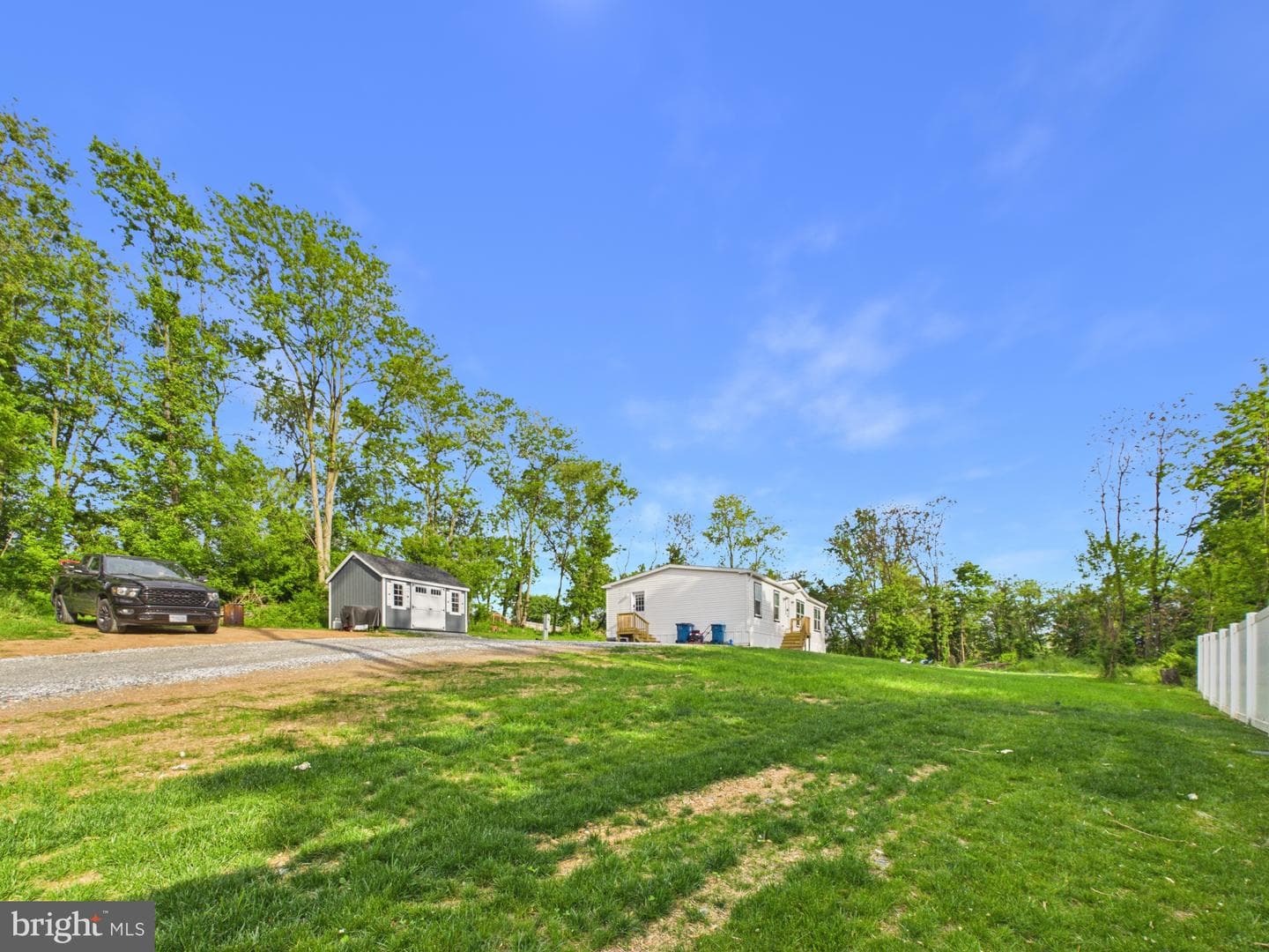 345 Boxwood Road photo 30