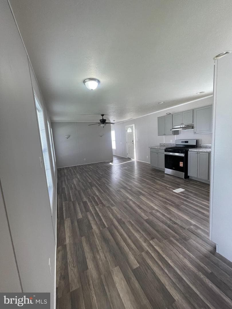 177 Omaha Avenue photo 5